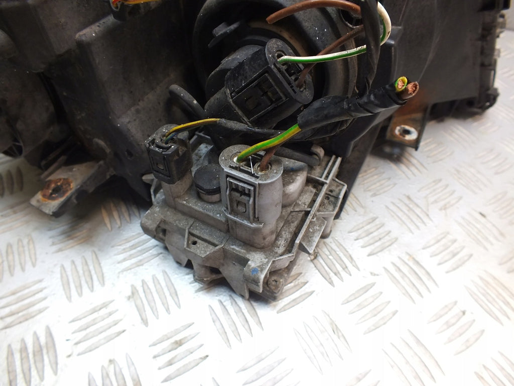 Frontscheinwerfer BMW 3 E46 6910967 Xenon Links Scheinwerfer Headlight SCH7548051009zk