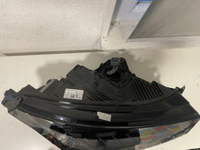 Load image into Gallery viewer, Frontscheinwerfer Skoda Enyaq 5LB941016B LED Rechts Scheinwerfer Headlight