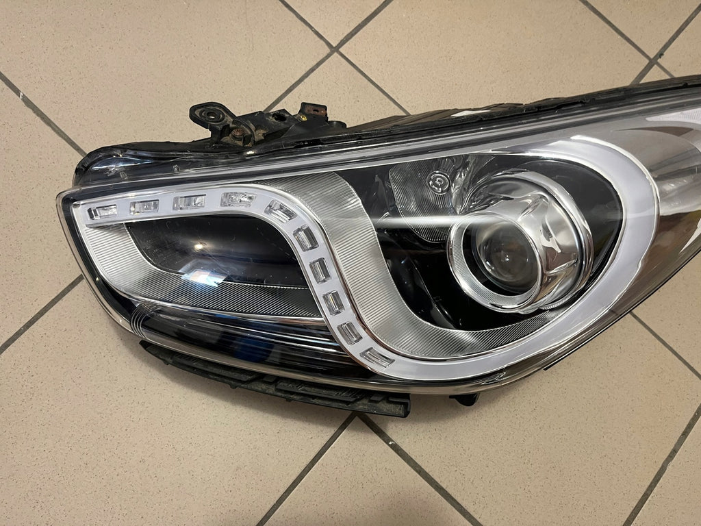 Frontscheinwerfer Hyundai I40 92101-3Z100 Links Scheinwerfer Headlight