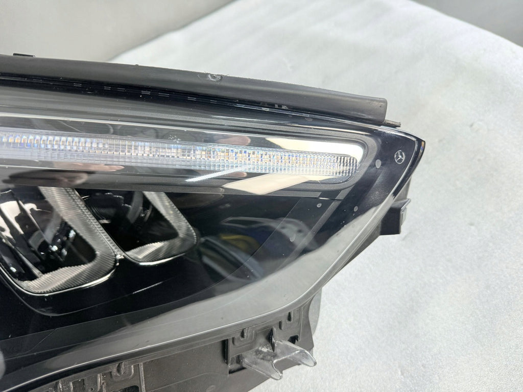 Frontscheinwerfer Mercedes-Benz Gla H247 A2479063604 LED Rechts Headlight SCH9635350149ri