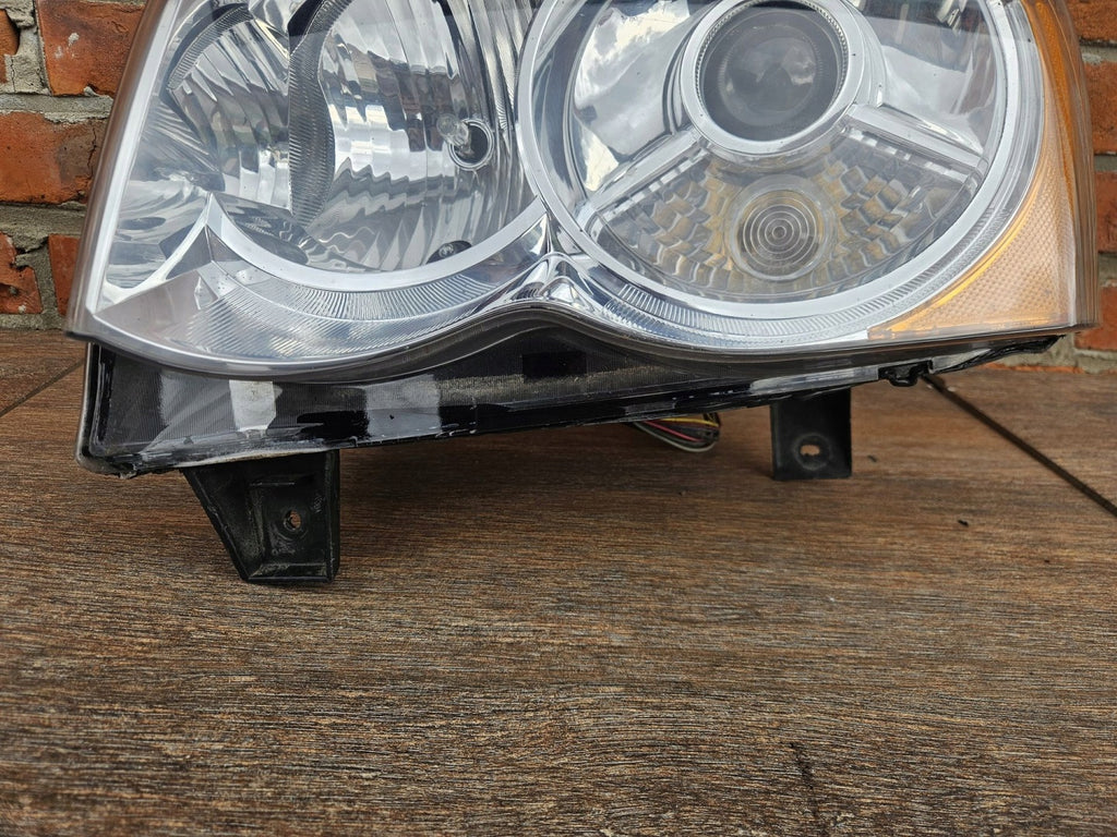 Frontscheinwerfer Jeep Grand Cherokee Wk Xenon Links Scheinwerfer Headlight SCH1105447940lp