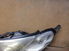 Laden Sie das Bild in den Galerie-Viewer, Frontscheinwerfer Peugeot 407 0301213271 Xenon Links Scheinwerfer Headlight SCH3811870805mv