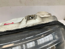 Load image into Gallery viewer, Frontscheinwerfer VW Passat B4 Ein Satz Scheinwerfer Headlight SCH3990395291uo