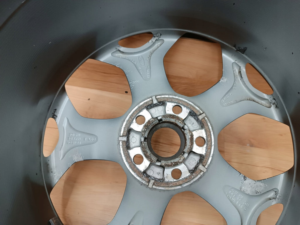 1x Alufelge 18 Zoll 8.0" 5x108 55ET Ford Focus Rim Wheel