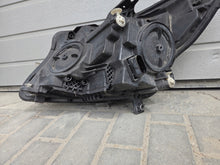 Laden Sie das Bild in den Galerie-Viewer, Frontscheinwerfer Mercedes-Benz Vito W447 A4479067800 Rechts Headlight SCH3249302889cb