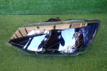 Load image into Gallery viewer, Frontscheinwerfer Skoda Fabia III 6V1941015B Links Scheinwerfer Headlight