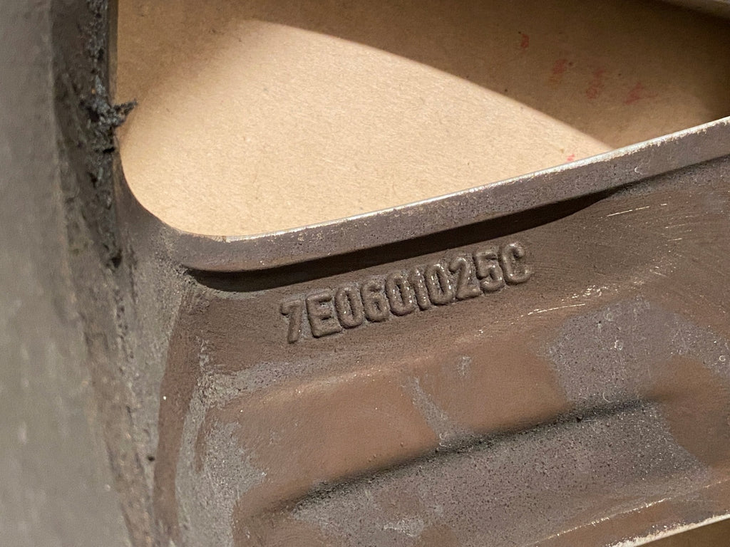 1x Alufelge 17 Zoll 7.0" 5x120 55ET 7E0601025C VW Transporter Rim Wheel