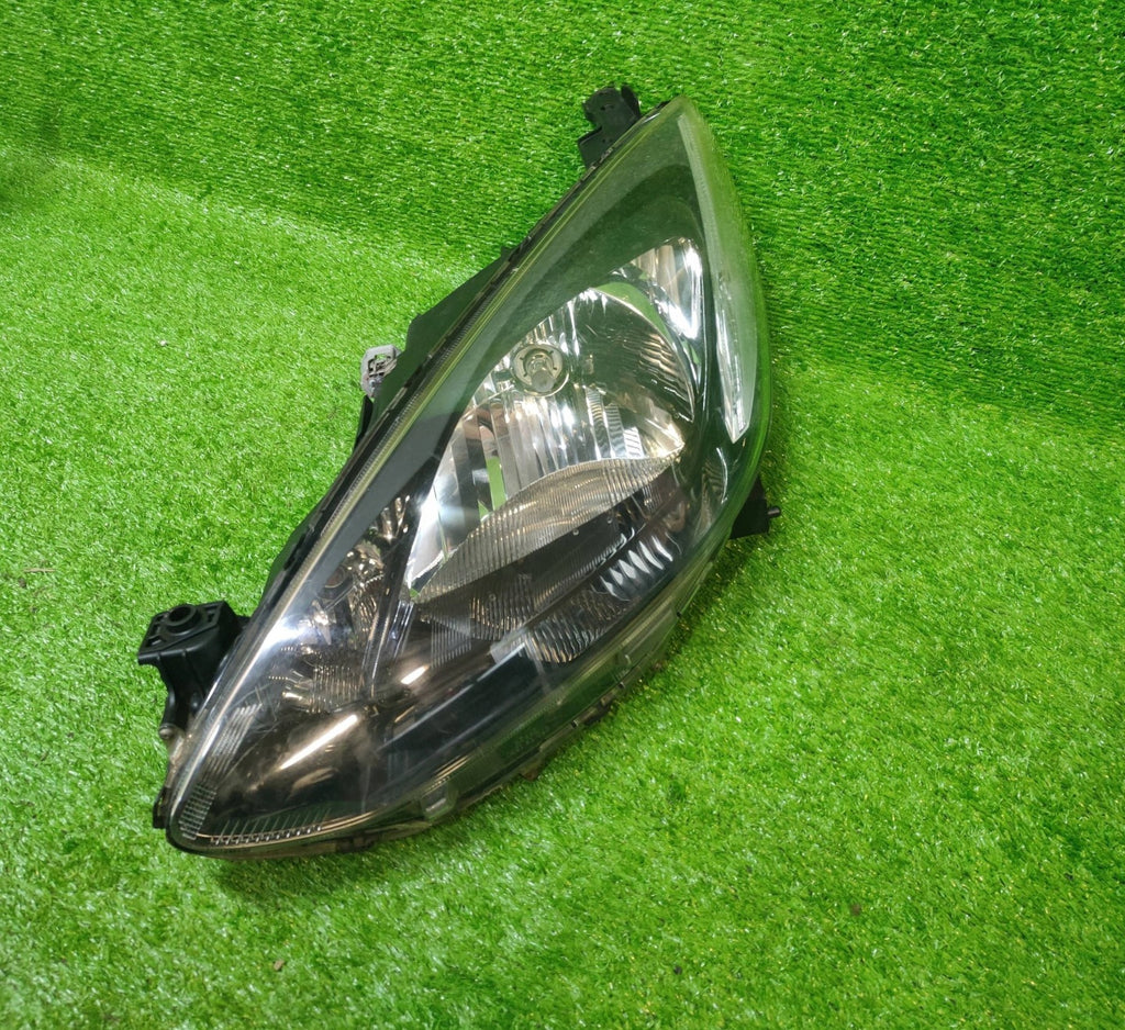 Frontscheinwerfer Mazda 2 DR6151040 Links Scheinwerfer Headlight SCH9978607492qb