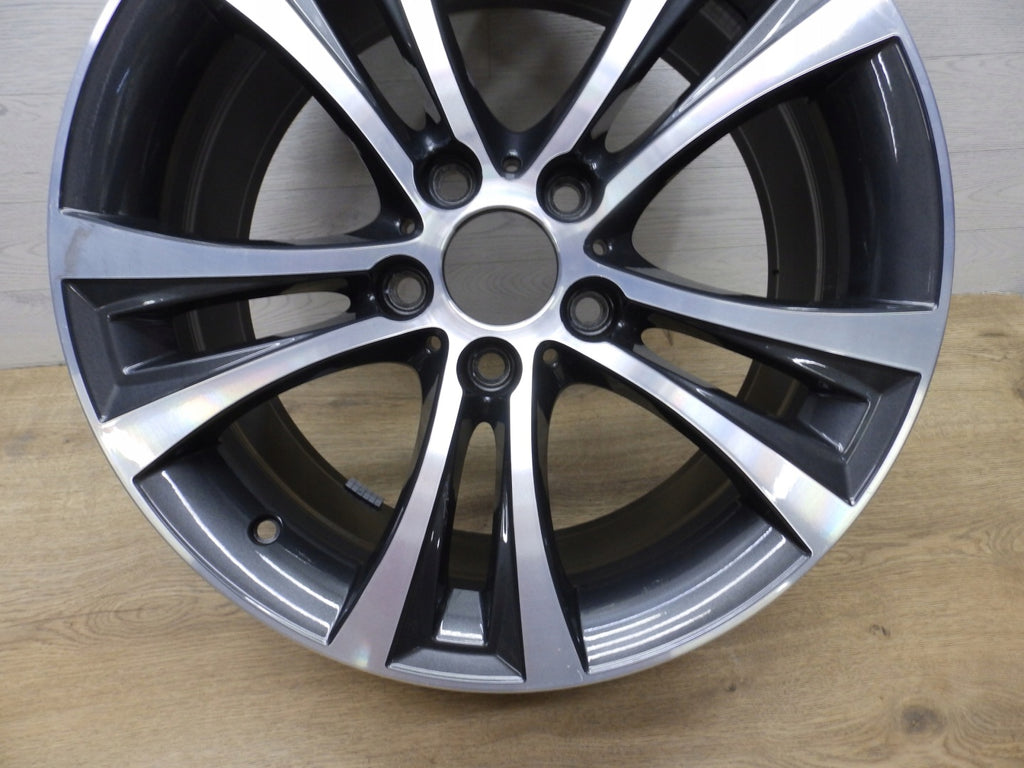 1x Alufelge 18 Zoll 8.0" 5x120 52ET Glanz Silber 6796211 BMW 1 F21 Rim Wheel FEL2721438034wq