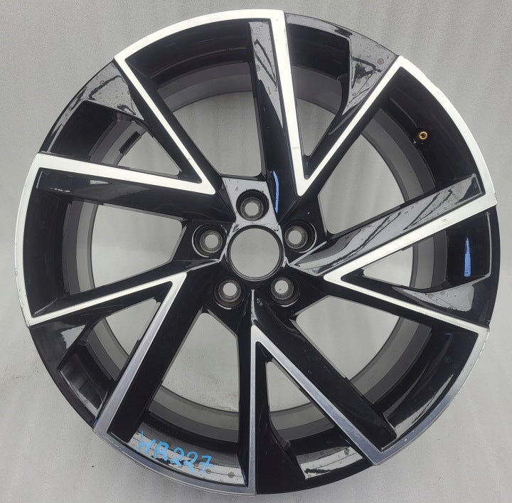 1x Alufelge 18 Zoll 7.0" 5x100 39ET Glanz Schwarz 657601025G Skoda Scala Kamiq FEL6697870290wk