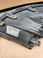 Laden Sie das Bild in den Galerie-Viewer, Frontscheinwerfer Volvo S80 II V70 31214348 Xenon Rechts Scheinwerfer Headlight