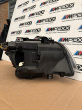 Laden Sie das Bild in den Galerie-Viewer, Frontscheinwerfer BMW E91 E90 6942737 6948180 Xenon Links Scheinwerfer Headlight