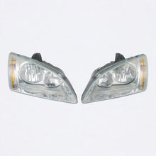 Laden Sie das Bild in den Galerie-Viewer, Frontscheinwerfer Ford Focus 4M51-13101-JD 4M51-13W029-JC LED Rechts oder Links