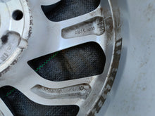 Laden Sie das Bild in den Galerie-Viewer, 1x Alufelge 16 Zoll 6.5&quot; 4x108 20ET 39007897 Opel Crossland Rim Wheel