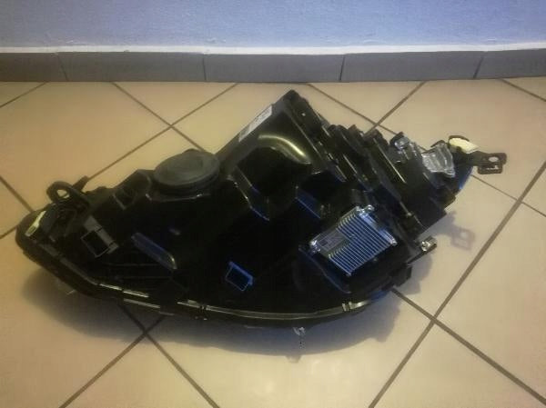 Frontscheinwerfer VW Golf VIII 5H1941006 LED Ein Stück (Rechts oder Links) SCH5378876953yk