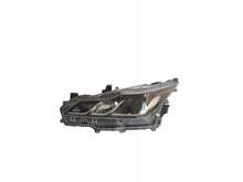 Laden Sie das Bild in den Galerie-Viewer, Frontscheinwerfer Toyota Corolla 81150-02T31 Links Scheinwerfer Headlight SCH7681034769px