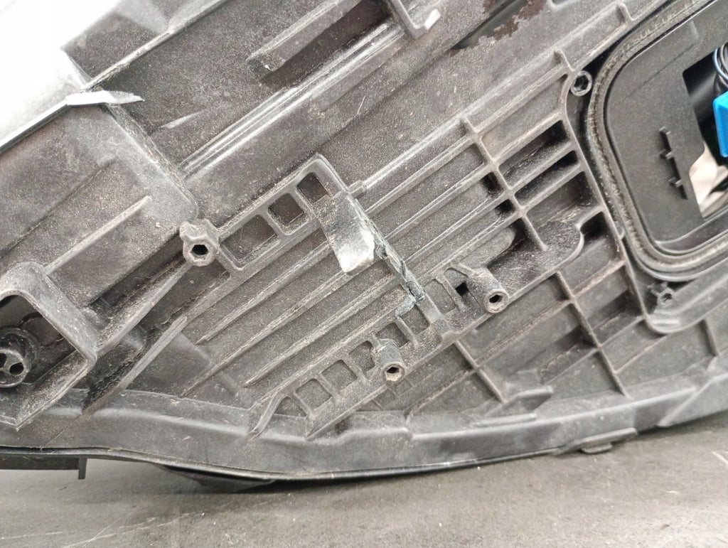 Frontscheinwerfer Mercedes-Benz A1779065804 LED Rechts Scheinwerfer Headlight SCH4883341823yi