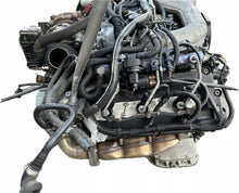 Load image into Gallery viewer, Motor Audi A4 B8 CAP 3.0 TDI 240PS 176kW 155TKm Diesel Engine Komplett