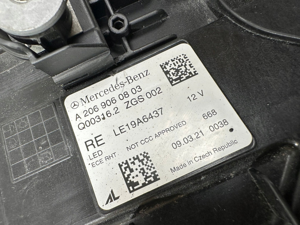 Frontscheinwerfer Mercedes-Benz A2069060803 LED Rechts Scheinwerfer Headlight SCH2838034327kk