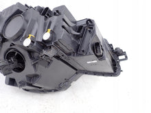 Laden Sie das Bild in den Galerie-Viewer, Frontscheinwerfer Skoda Karoq 57B941015D Full LED Links Scheinwerfer Headlight SCH3931379481tv