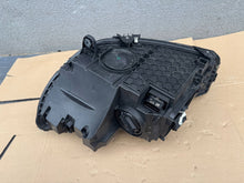 Laden Sie das Bild in den Galerie-Viewer, Frontscheinwerfer Mercedes-Benz 2069066204 Rechts Scheinwerfer Headlight SCH5014072974db