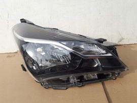 Frontscheinwerfer Toyota Yaris Rechts Scheinwerfer Headlight
