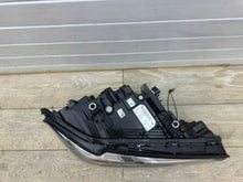 Load image into Gallery viewer, Frontscheinwerfer BMW 5 G31 G30 5A388C8-03 LED Rechts Scheinwerfer Headlight SCH9953972540tt