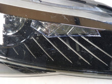 Laden Sie das Bild in den Galerie-Viewer, Frontscheinwerfer Skoda Superb III 3V1941016B Xenon Rechts Headlight