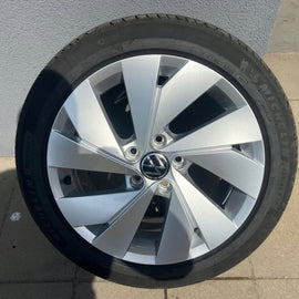 1x Alufelge 17 Zoll 5H0601025C VW Golf VIII I Rim Wheel FEL7769124211hb