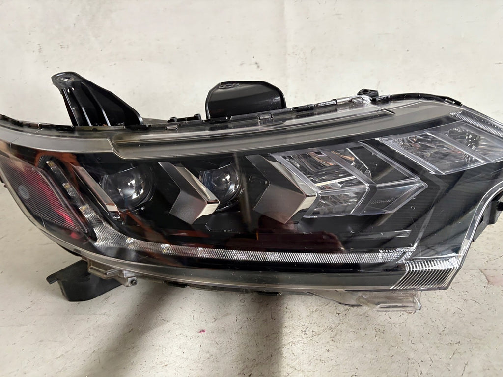 Frontscheinwerfer Mitsubishi Outlander I 4BX19-8301D3 ECM921-21E20 LED Rechts SCH1923532709mg