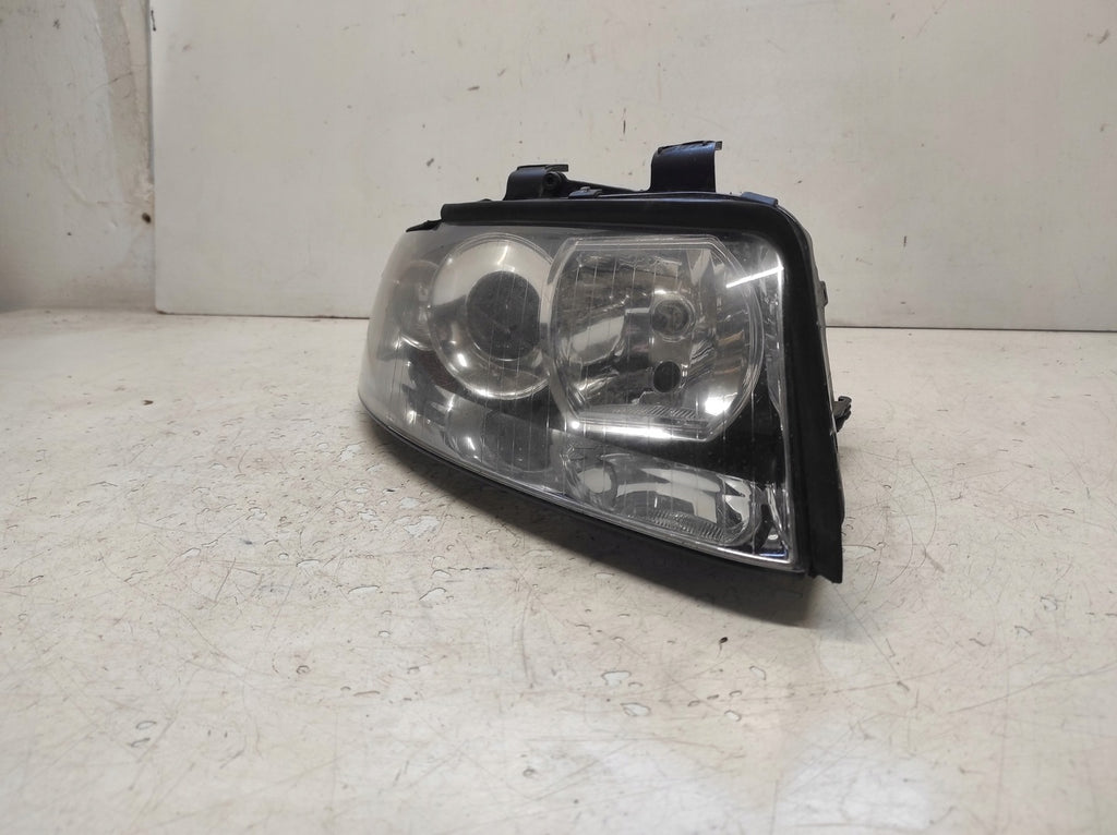 Frontscheinwerfer Audi A4 B6 00-8E0941004F- Rechts Scheinwerfer Headlight