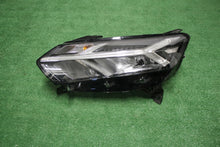 Load image into Gallery viewer, Frontscheinwerfer Dacia Sandero III 260607161R LED Links Scheinwerfer Headlight