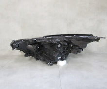 Laden Sie das Bild in den Galerie-Viewer, Frontscheinwerfer Toyota Rav 4 IV 21-RH Full LED Rechts Scheinwerfer Headlight SCH2728822521ra