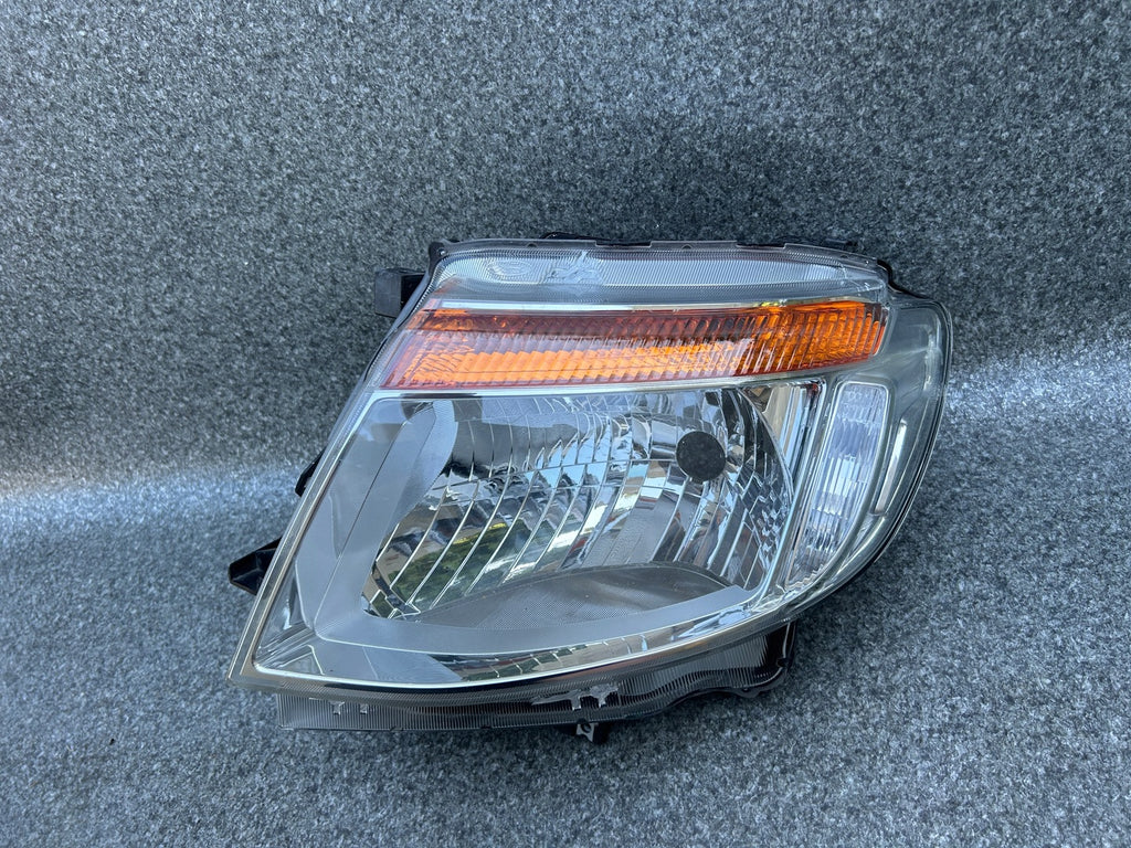 Frontscheinwerfer Ford Ranger Links Scheinwerfer Headlight SCH5689603230ic