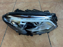 Laden Sie das Bild in den Galerie-Viewer, Frontscheinwerfer Mercedes-Benz Gle Coupe W166 A1669062203 Full LED Rechts SCH7888632482ha