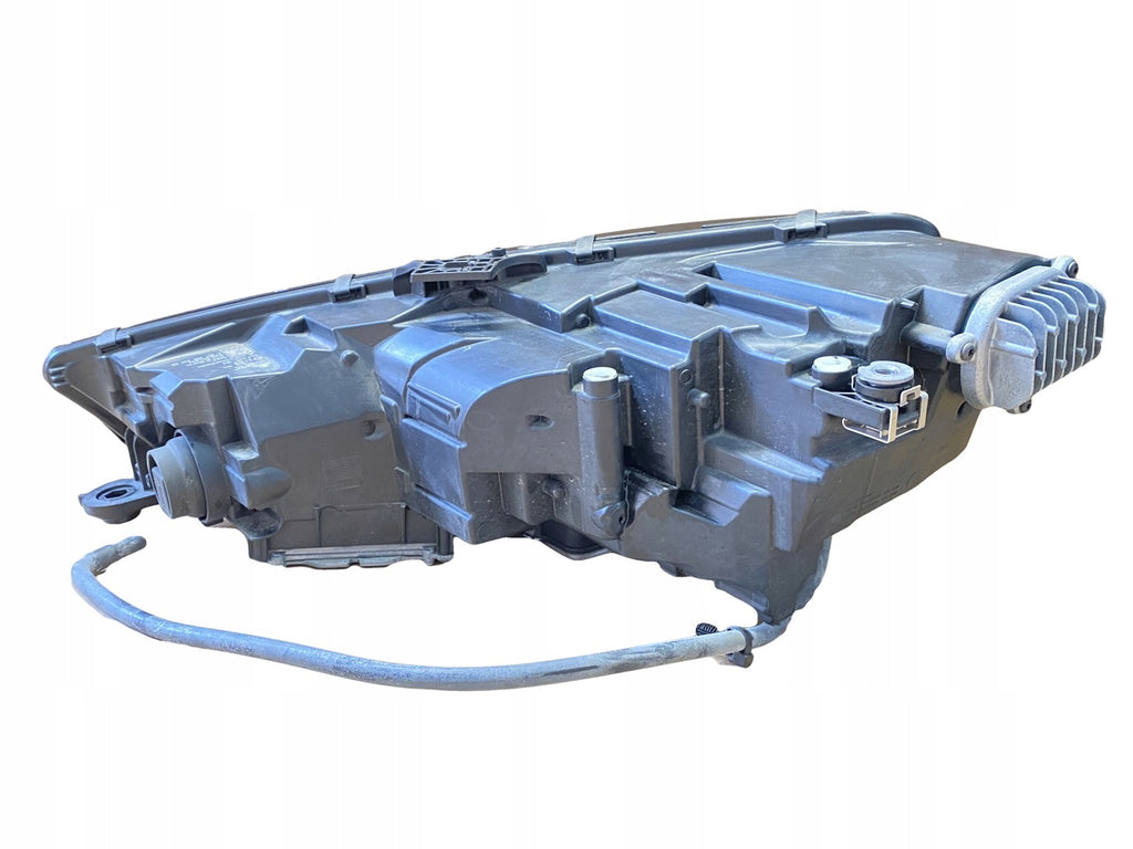 Frontscheinwerfer Audi A4 8W0941033 LED Ein Stück (Rechts oder Links) Headlight