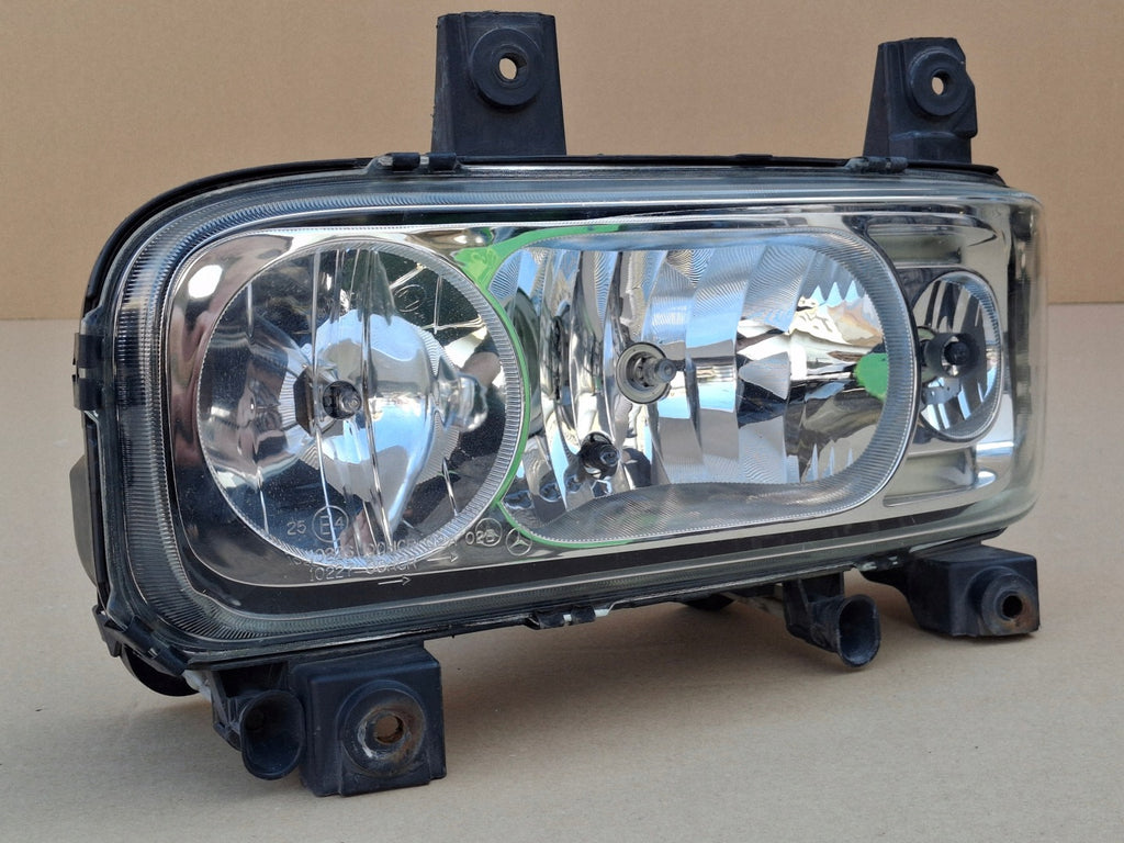 Frontscheinwerfer Mercedes-Benz A9678200061 Links Scheinwerfer Headlight SCH5383308699yd