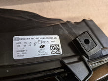 Laden Sie das Bild in den Galerie-Viewer, Frontscheinwerfer Jaguar Xf X260 F-Pace X761 MK8313W029EC Full LED Rechts