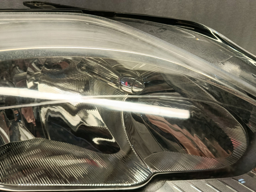 Frontscheinwerfer Ford Mondeo BS71-13W029-AD Rechts Scheinwerfer Headlight SCH7074084511wo