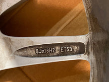 Load image into Gallery viewer, 1x Alufelge 18 Zoll 8.0&quot; 5x130 43ET 7P5601025AB Porsche Cayenne Rim Wheel