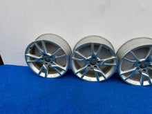 Laden Sie das Bild in den Galerie-Viewer, 4x Alufelge 17 Zoll 6.5" 5x112 33ET Glanz Silber 8U0071497 Audi Q3 Rim Wheel FEL2514553142jl