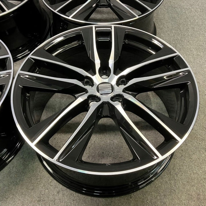 4x Alufelge 19 Zoll 8.0" 5x112 50ET Glanz Schwarz 5F0601025AC Seat Leon FEL1856940530ie