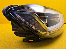 Laden Sie das Bild in den Galerie-Viewer, Frontscheinwerfer VW Touran 5TB941082D LED Rechts Scheinwerfer Headlight SCH5953974233yr