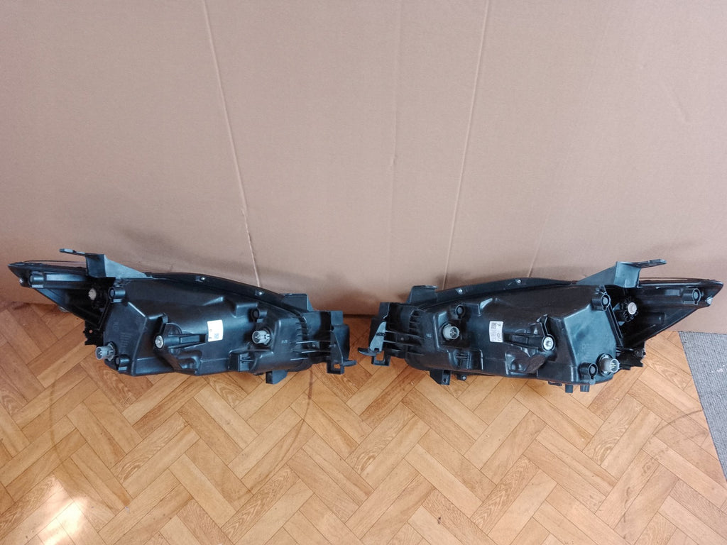 Frontscheinwerfer Mazda Cx5 KA1F51040C Ein Stück (Rechts oder Links) Headlight SCH7090311186xr