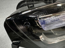 Laden Sie das Bild in den Galerie-Viewer, Frontscheinwerfer Mercedes-Benz W247 A2479068906 LED Links Headlight