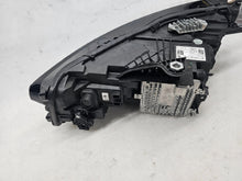 Load image into Gallery viewer, Frontscheinwerfer BMW 2 Active Tourer U06 5A42248-07 Rechts Headlight