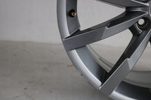 Laden Sie das Bild in den Galerie-Viewer, 1x Alufelge 18 Zoll 8.0&quot; 5x112 3G0601025Q VW Passat B8 Rim Wheel
