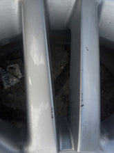 Load image into Gallery viewer, 1x Alufelge 18 Zoll 7.5" 5x112 56ET 8P0601025AJ Audi Rim Wheel FEL8679720124md