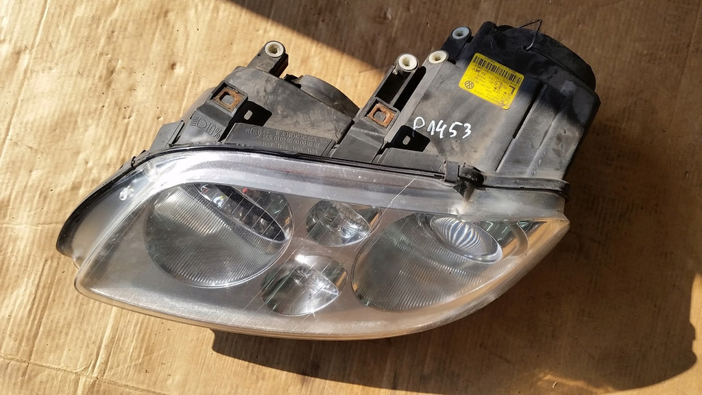 Frontscheinwerfer VW Caddy III Touran 1T0941039K Xenon Links Headlight SCH5511174620jl