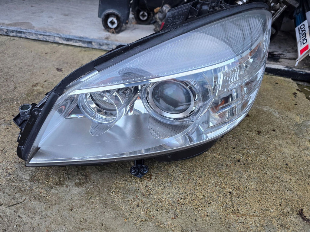 Frontscheinwerfer Mercedes-Benz W204 A2048202959 Xenon Links Headlight SCH1317779099uo